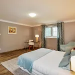 Stunning Home In Tabre * Tabre