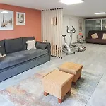 Stunning Home In Tabre