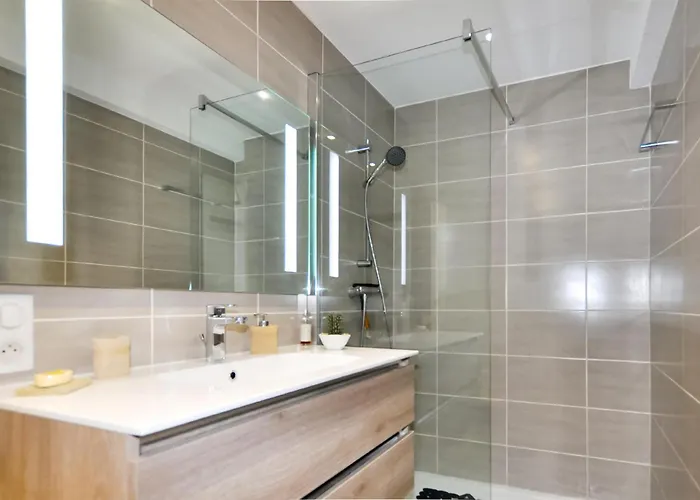 Semesterbostad 2 Bedroom Cozy In Tabre