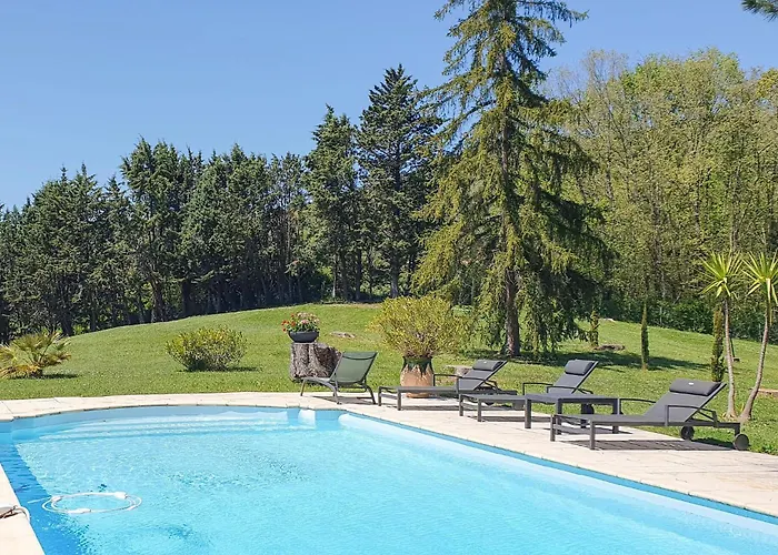 2 Bedroom Cozy In Tabre